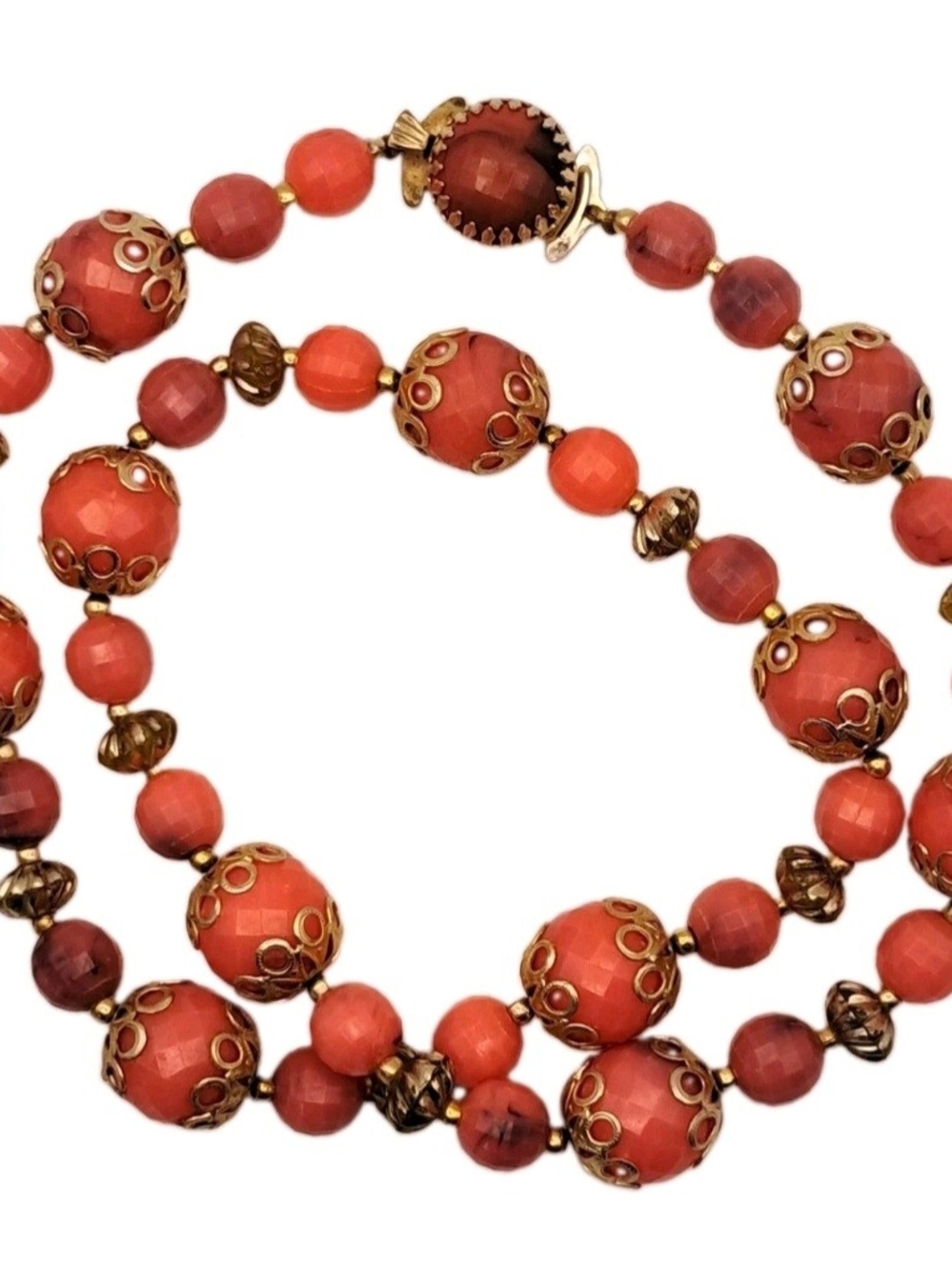 ​Vtg 1960 Hong Kong Coral Pink Salmon Resin Bead Necklace Gold Tone Filigree Cap